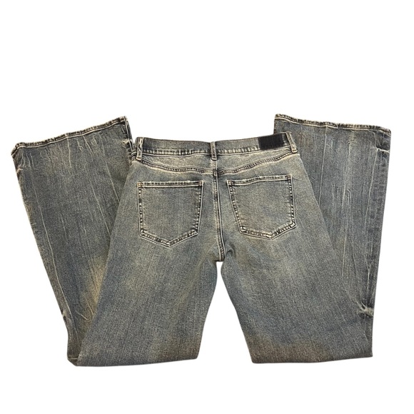 Express Blue 70s Flare Jeans Midrise Sz 8 NWT - Picture 3 of 7